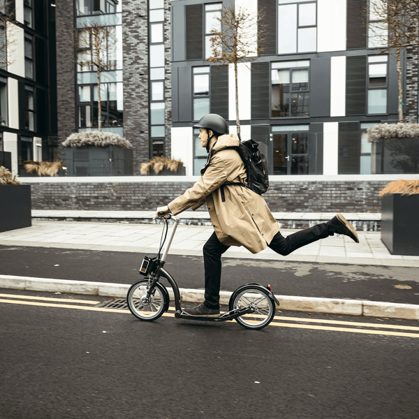 SwiftyONE-e Kick Assist Foldable Electric Scooter 250W  swifty   